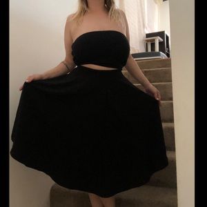 R O C K S T E A D Y >> Skirt